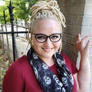 Meet your Posher, Nikki